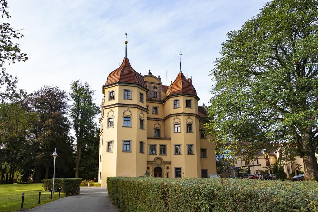 Schlosshotel Althoernitz Bertsdorf Exterior photo